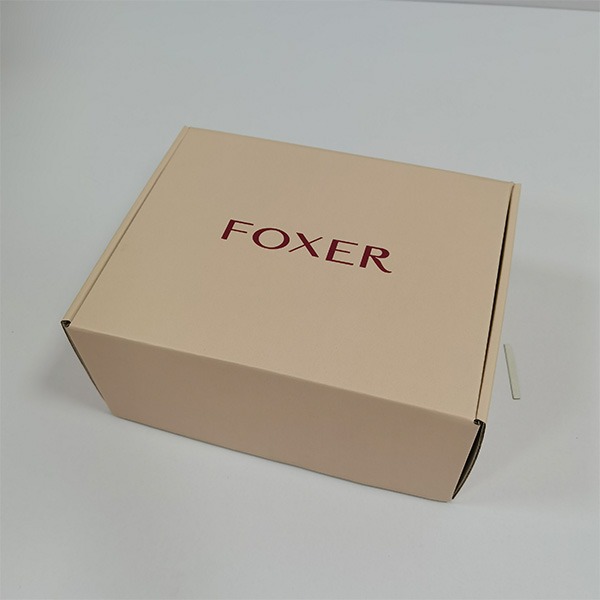 彩（cǎi）色飛機盒包裝紙箱